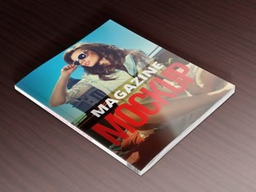 Magazine Mockup