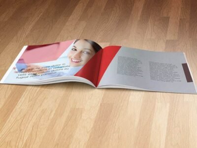 Vectogravic---Landscape-A5-Booklet-Mockup-07